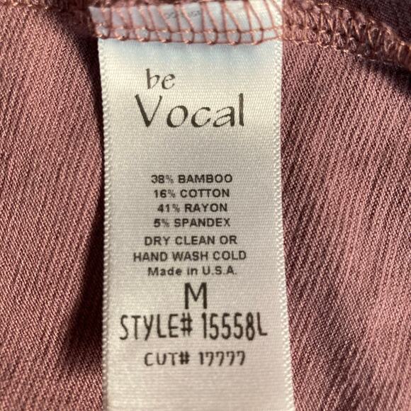 Vocal rhinestone graphic tunic top, ladies mauve medium tribal feather print - Picture 8 of 8